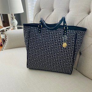 Genuine TOMMY HILFIGER handbag